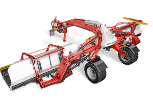 Andaineurs à tapis traîné Pöttinger Mergento VT