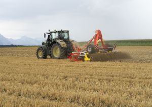 Déchaumeurs à disques traînés repliables Pöttinger Terradisc T
