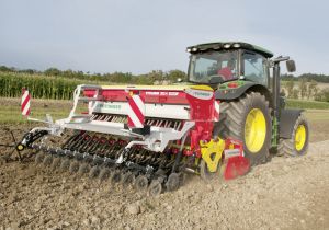 Semoirs mécaniques intégrés Pöttinger Vitasem M