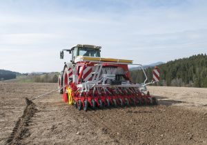 Semoirs pneumatiques portés Pöttinger Aerosem A