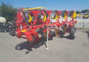 Charrue Pöttinger Servo 45 M + Nova