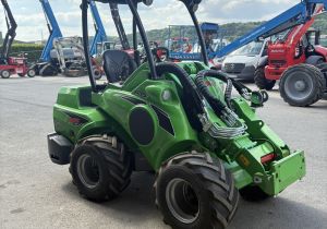 Chargeur articulé Avant 635i TDL