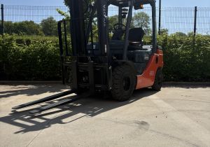 Chariot élévateur Toyota Tonero 2,5T