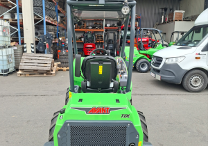 Chargeur articulé Avant 635i TDL