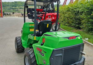 Chargeur articulé Avant 755i TDL