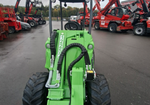 Chargeur articulé Avant 755i TDL