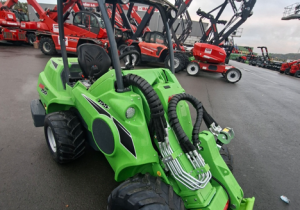 Chargeur articulé Avant 755i TDL