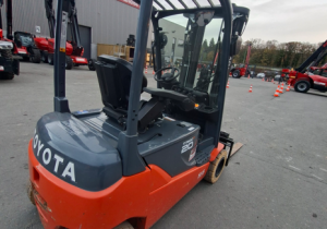 Chariot élévateur Toyota Traigo 2 T
