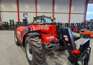 Chariot télescopique Manitou MT 1033