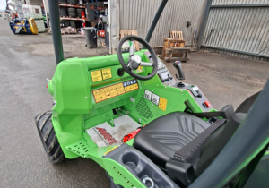 Chargeur articulé Avant 528 TDL