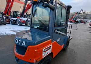 Chariot élévateur Toyota Tonero 3T